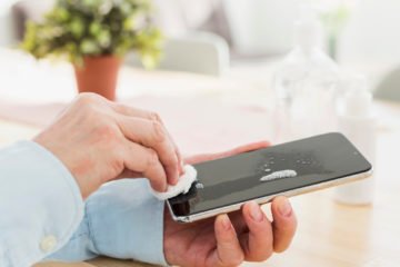czyszczenie telefonu smartphone -2